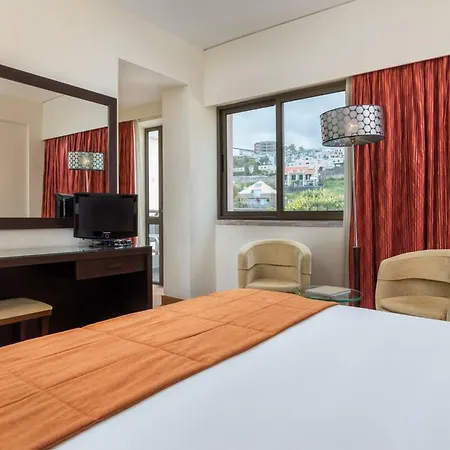 Tui Blue Gardens - Adults-only - Savoy Signature Отель Фуншал