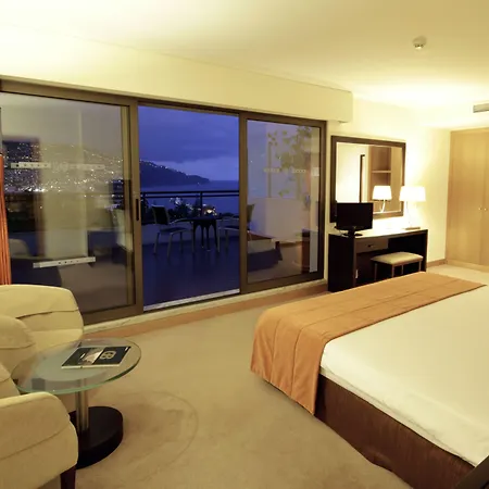 Tui Blue Gardens - Adults-only - Savoy Signature 4* Фуншал