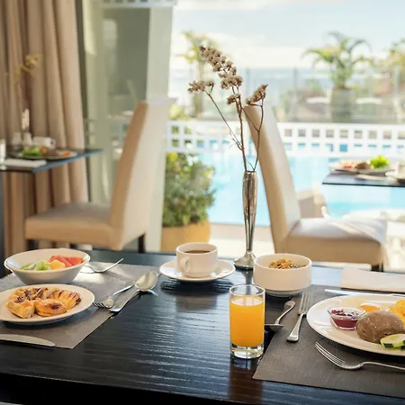 Отель Tui Blue Gardens - Adults-only - Savoy Signature 4*