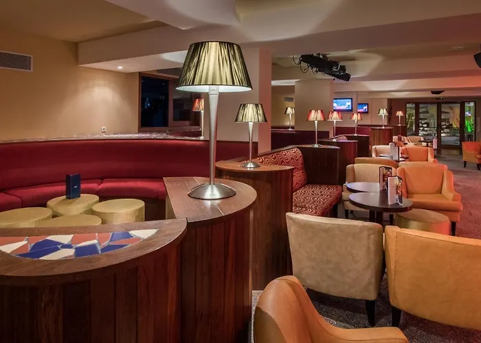 Tui Blue Gardens - Adults-only - Savoy Signature Hotel Funchal (Madeira)