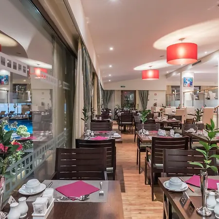 Tui Blue Gardens - Adults-only - Savoy Signature Hotel Funchal (Madeira)