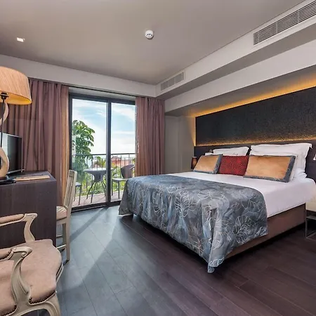 Tui Blue Gardens - Adults-only - Savoy Signature Hotel Funchal (Madeira)