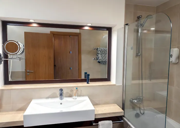 Tui Blue Gardens - Adults-only - Savoy Signature فونشال