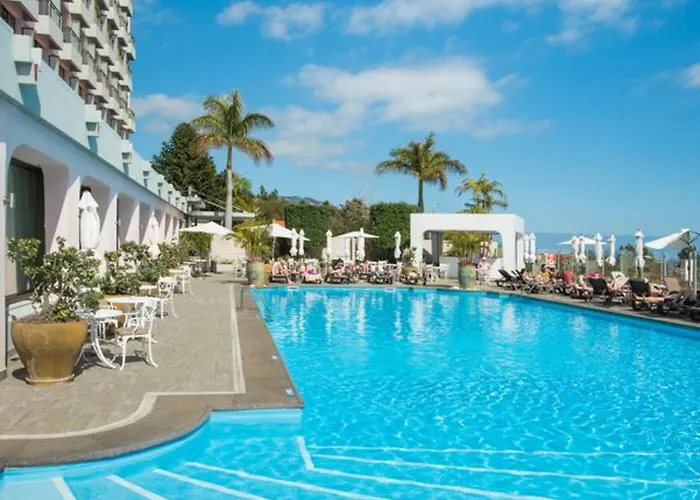 Tui Blue Gardens - Adults-only - Savoy Signature Hotel Funchal (Madeira)